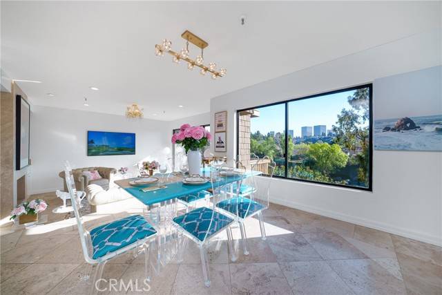 Newport Beach, CA 92660,67 Sea Island Drive
