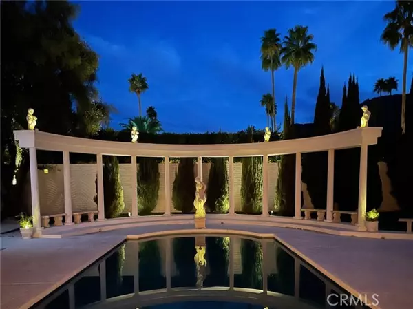 Palm Springs, CA 92262,300 S Patencio Road