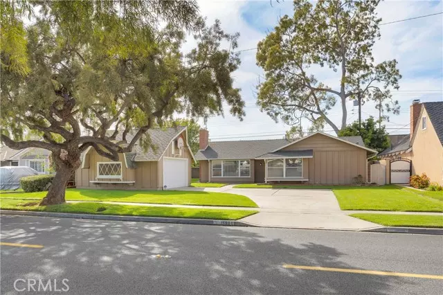 Rossmoor Socal, CA 90720,11901 Martha Ann Drive