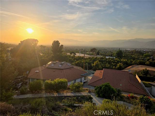 11485 Crafton, Mentone, CA 92359