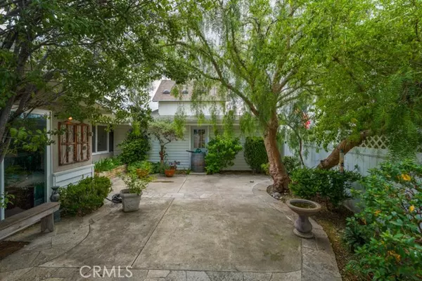 Costa Mesa, CA 92626,208 Dartmouth Place