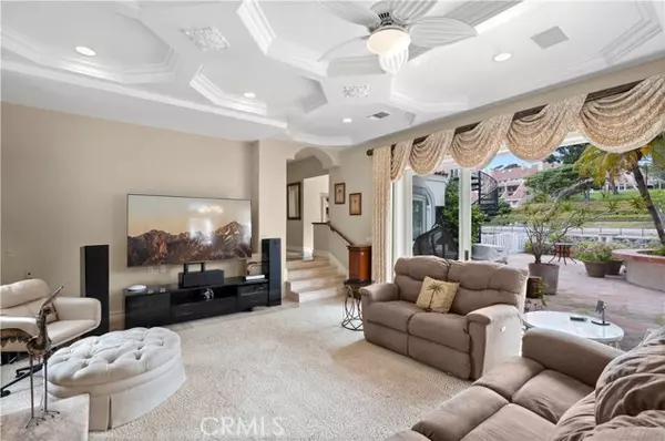 Newport Beach, CA 92660,842 Harbor Island Drive