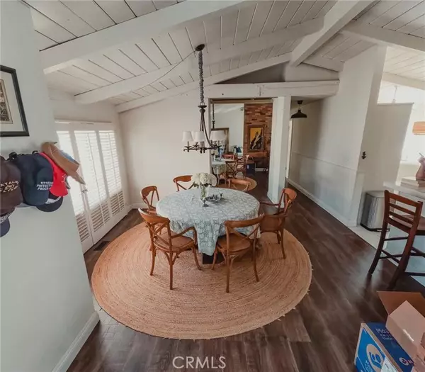 Corona Del Mar (newport Beach), CA 92625,514 Iris Avenue