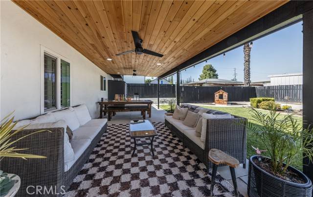 Redlands, CA 92374,9 Crafton Court
