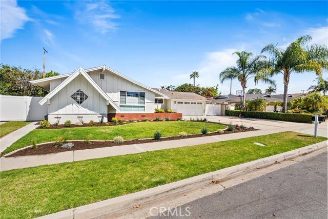 Tustin, CA 92705,12921 Eveningside Drive