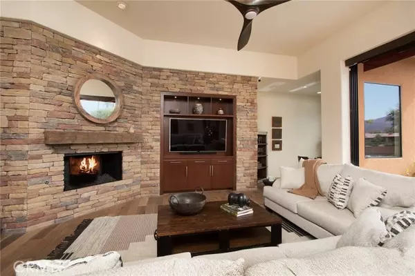 La Quinta, CA 92253,50135 Camino Privado