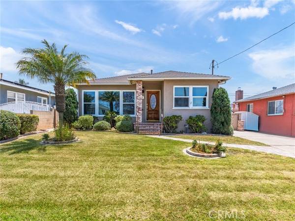 1032 W R Street, Wilmington (los Angeles), CA 90744