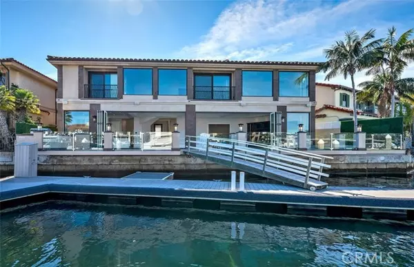 Newport Beach, CA 92660,45 Linda Isle