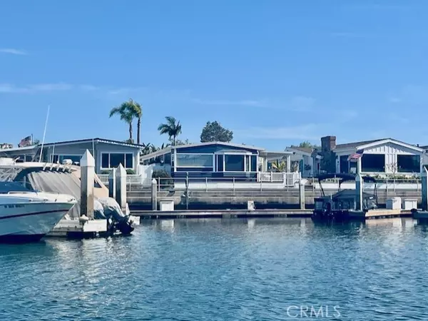 24 Saratoga #24, Newport Beach, CA 92660