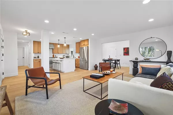 Costa Mesa, CA 92626,3119 Gibraltar Avenue