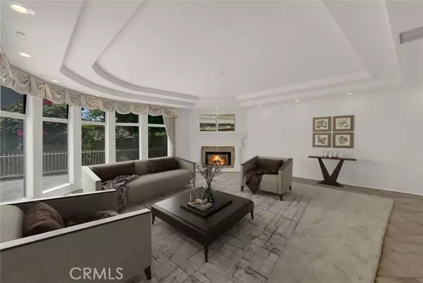 Yorba Linda, CA 92886,6041 Calle Mirador