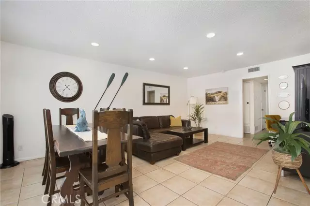 San Clemente, CA 92672,140 Avenida Algodon #A