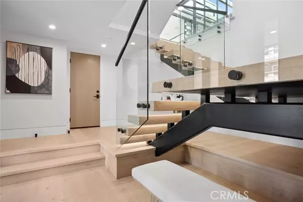 Corona Del Mar (newport Beach), CA 92625,2501 Seaview Ave