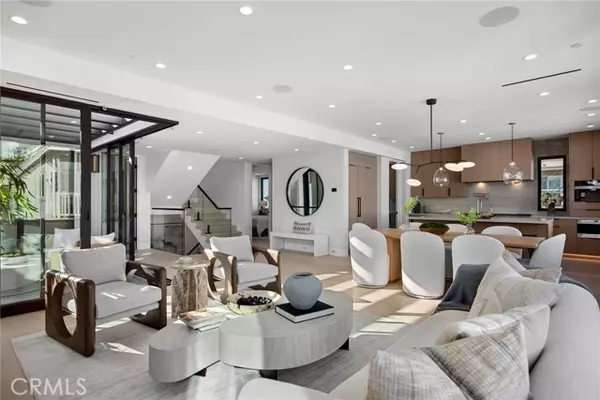 Corona Del Mar (newport Beach), CA 92625,2501 Seaview Ave