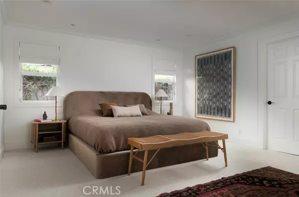 Corona Del Mar (newport Beach), CA 92625,1120 Dolphin