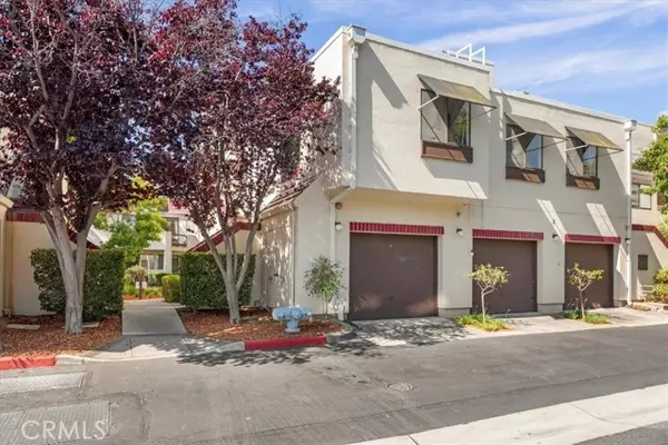 Redwood City, CA 94065,546 Shorebird Circle #26201