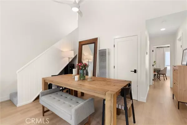 Corona Del Mar (newport Beach), CA 92625,617 Acacia Avenue