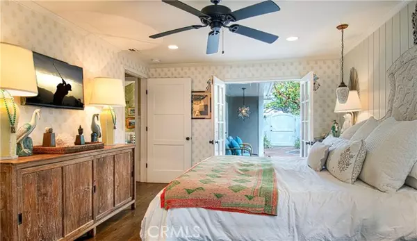 Newport Beach, CA 92663,2516 Vista Drive