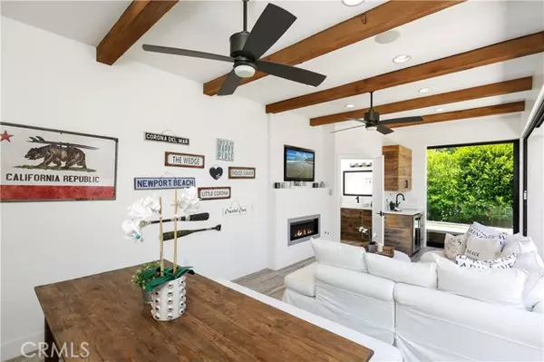 Corona Del Mar (newport Beach), CA 92625,527 Seaward Road