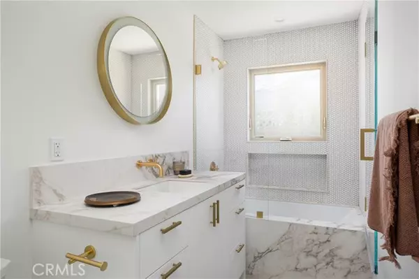 Costa Mesa, CA 92627,212 E 19th Street