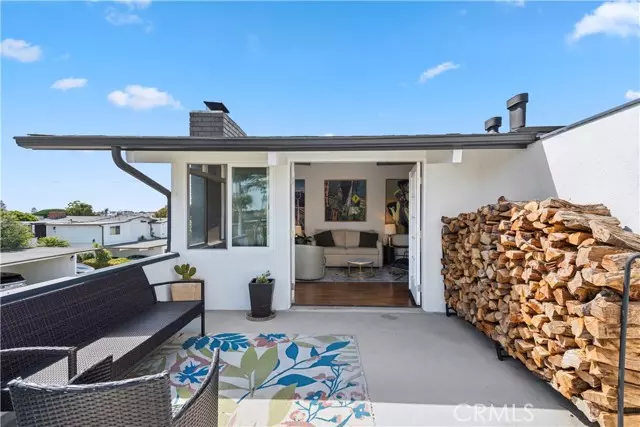Corona Del Mar (newport Beach), CA 92625,436 Seaward Road