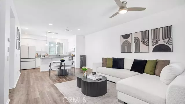 Corona, CA 92878,1017 Savi Drive #103