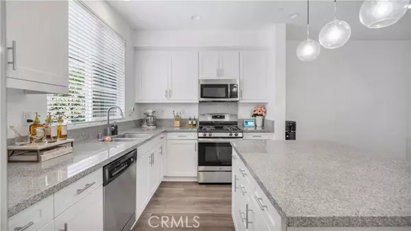 Corona, CA 92878,1017 Savi Drive #103