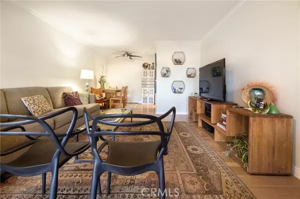 Costa Mesa, CA 92627,2615 SANTA ANA Avenue