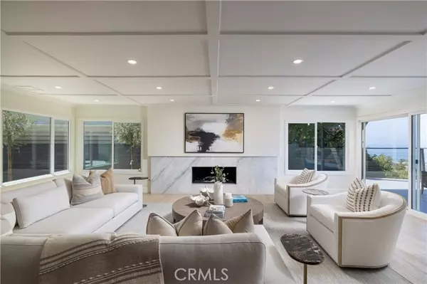 San Clemente, CA 92672,303 E Avenida Cordoba