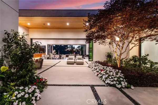 Huntington Beach, CA 92648,6691 Country Circle