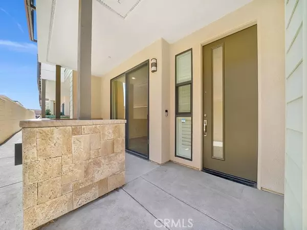Costa Mesa, CA 92627,1658 Topanga