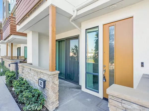 Costa Mesa, CA 92627,683 W 17th Street