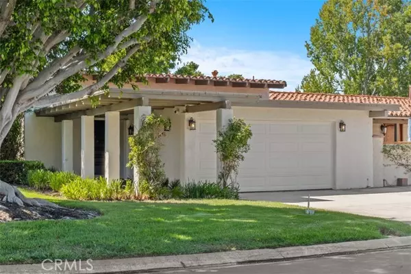 Newport Beach, CA 92660,525 Vista Flora