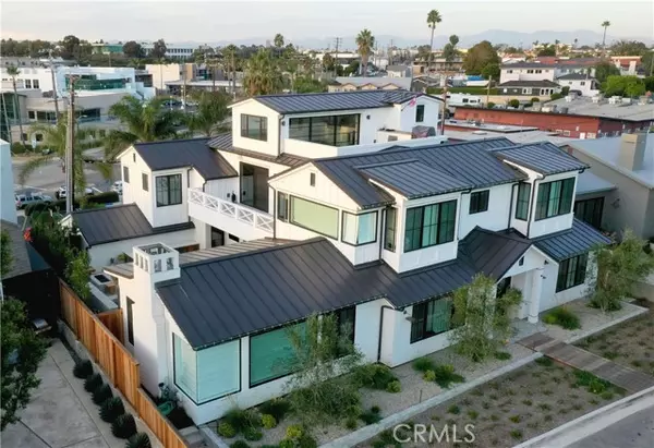 333 Holmwood Drive, Newport Beach, CA 92663