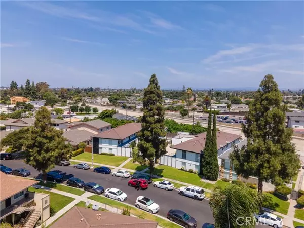 Garden Grove, CA 92841,9361 Cellini Ave