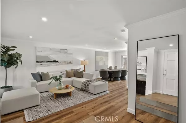 Newport Beach, CA 92660,2428 Vista Hogar