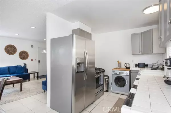 San Clemente, CA 92672,140 Avenida Algodon #B