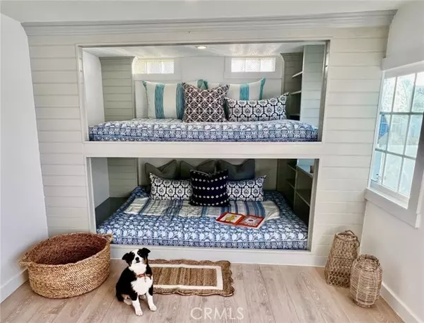 Newport Beach, CA 92660,265 Mayflower