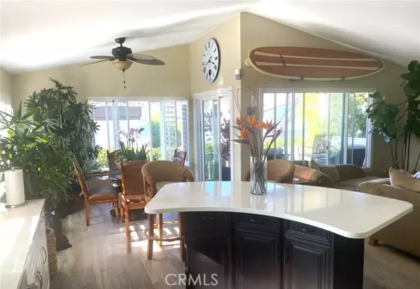 Newport Beach, CA 92660,20 Saratoga