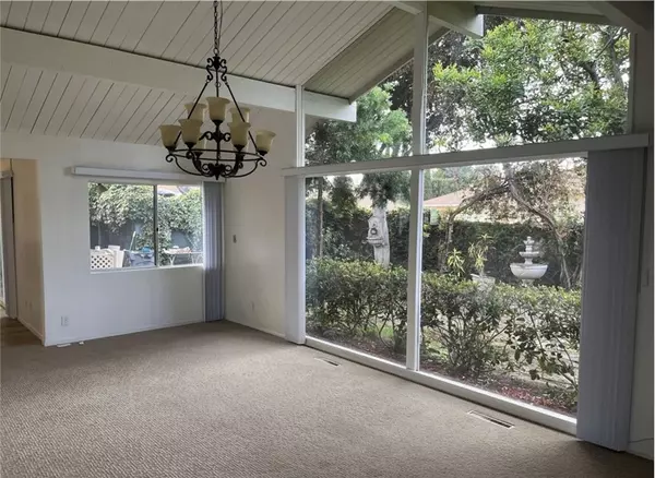 Tustin, CA 92780,1081 Wass