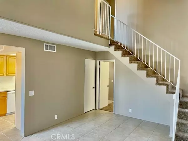 La Quinta, CA 92253,51080 Eisenhower #4