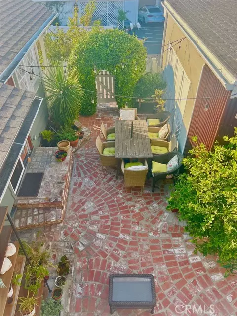 Newport Beach, CA 92660,53 Saratoga