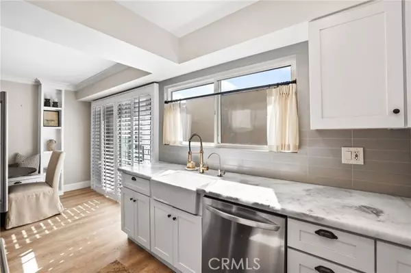 Newport Beach, CA 92660,2209 Vista Huerta