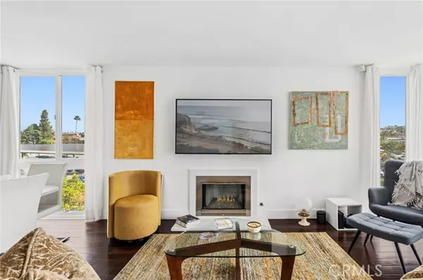 Corona Del Mar (newport Beach), CA 92625,775 Avocado
