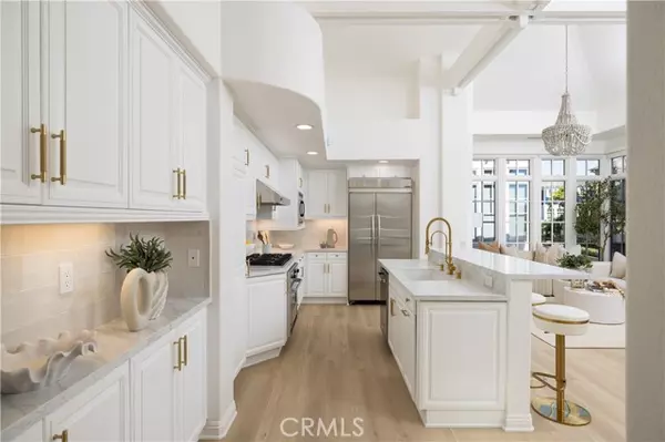 Corona Del Mar (newport Beach), CA 92625,2545 Bungalow #12