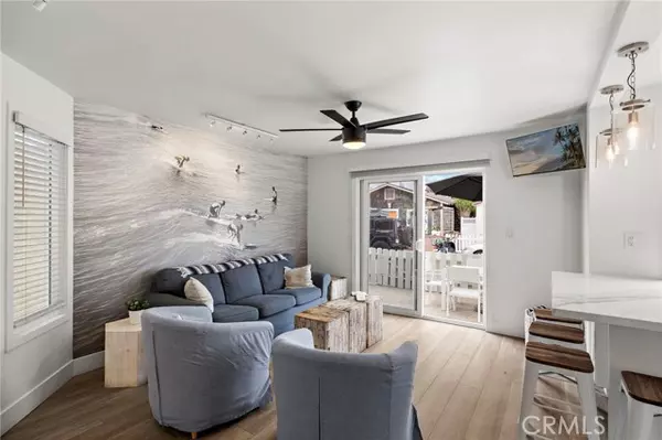 Newport Beach, CA 92663,207 40th Street