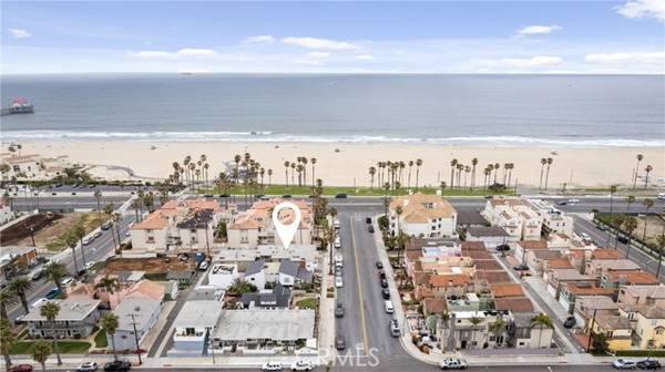 114 10th #C, Huntington Beach, CA 92648