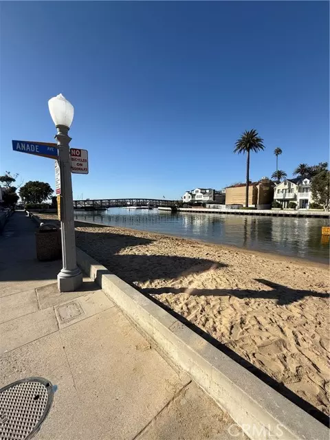 Newport Beach, CA 92661,307 Anade