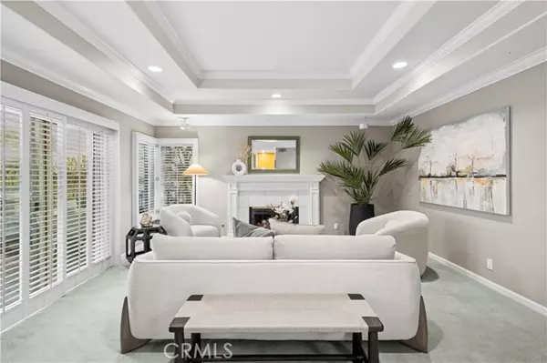 Corona Del Mar (newport Beach), CA 92625,501 Poppy