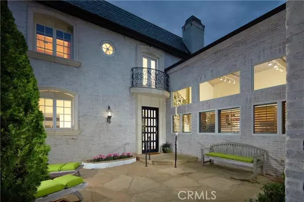 Newport Beach, CA 92660,8 Linda Isle